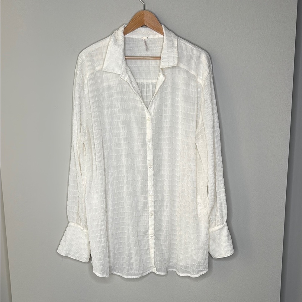 Free People Lightweight Oversized Textured Button-Up Shirt in White Size Large